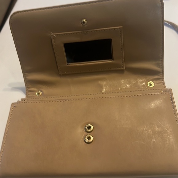 Mundi womens crossbody tan - Picture 8 of 16